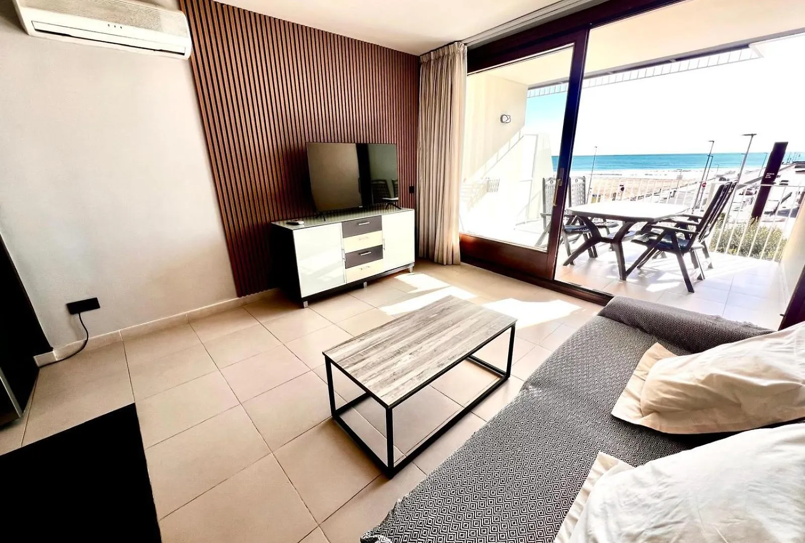 Apartaments Voramar Cambrils