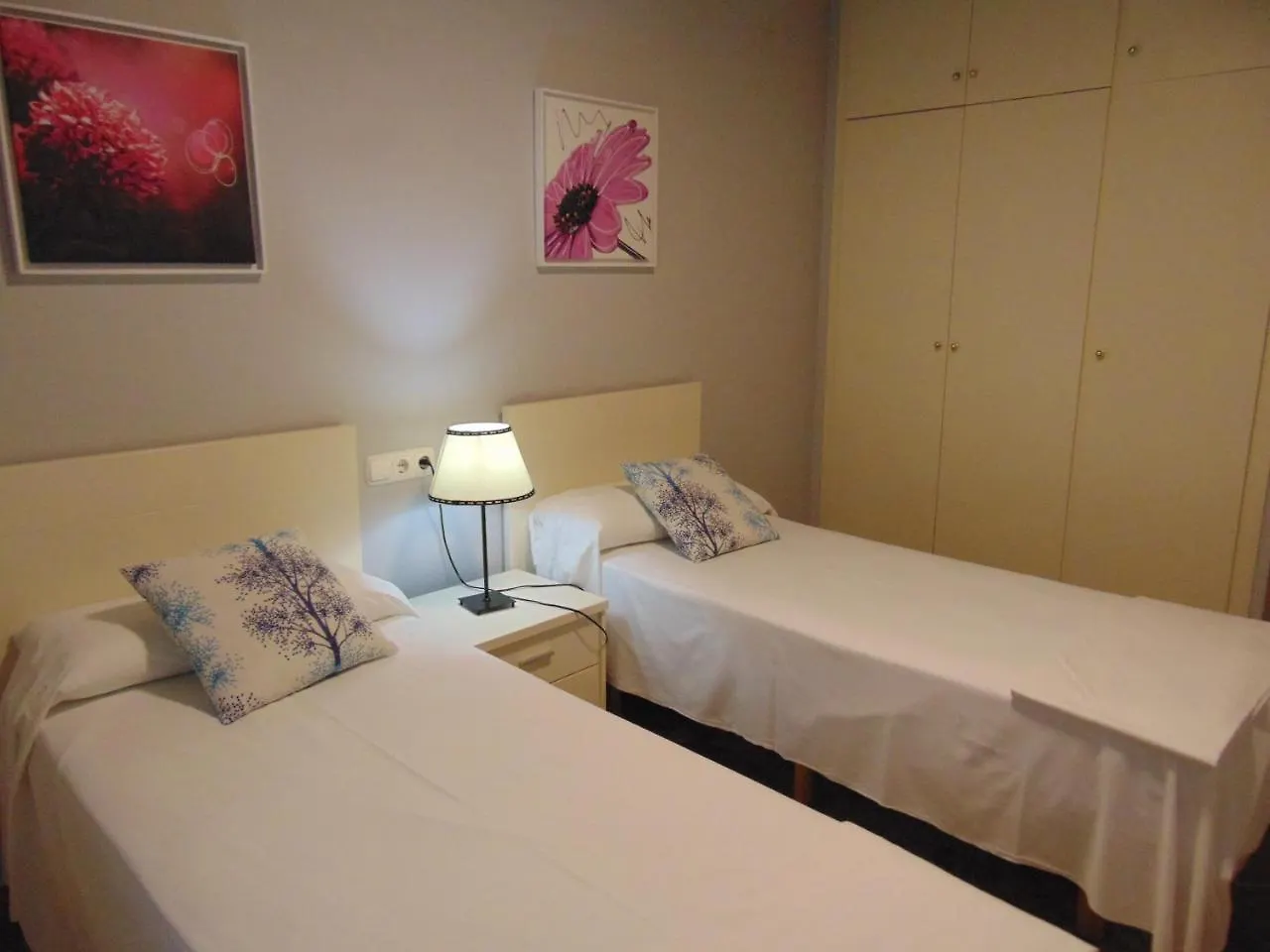 Apartaments Voramar Cambrils 0*,  España